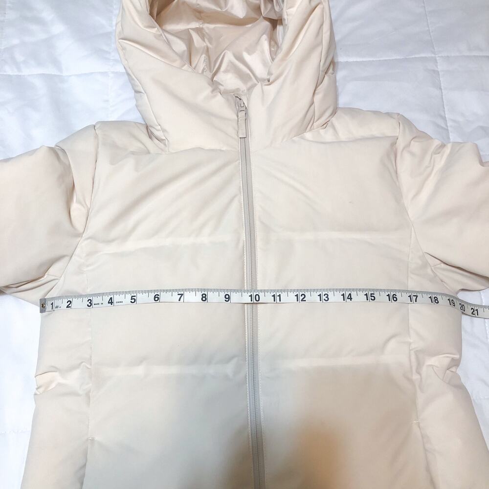 Uniqlo Seamless Down Short Coat Jacket - Picture 5 of 9
